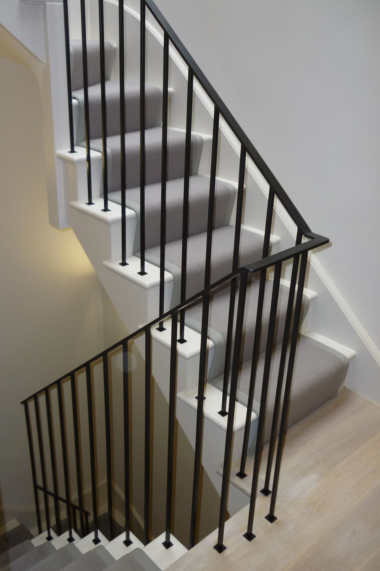 Bespoke cut string staircase in Greater London